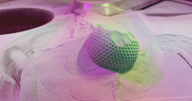 3D printing powder surrounding an implant