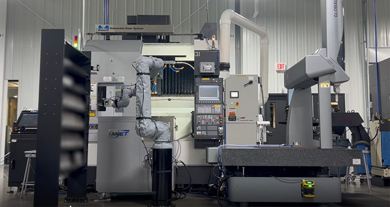 Mach Medical Partners with Flexxbotics to Power Robotic Manufacturing of Orthopedic Implants